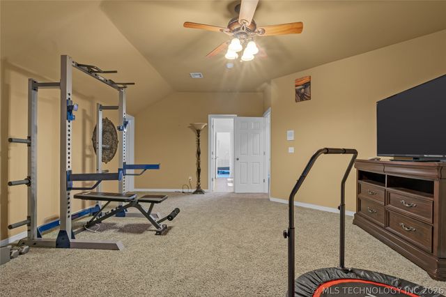 412 W Sunset Court, Catoosa, OK 74015
