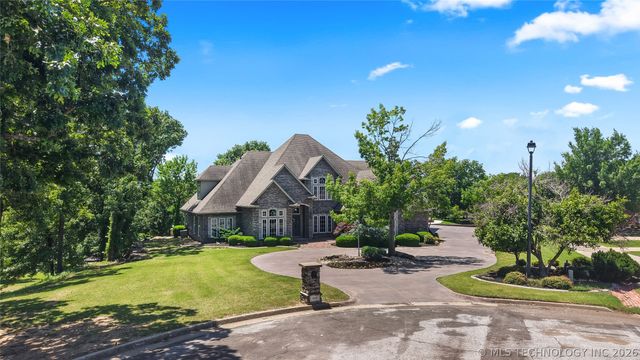 412 W Sunset Court, Catoosa, OK 74015