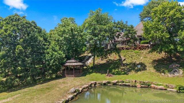 412 W Sunset Court, Catoosa, OK 74015