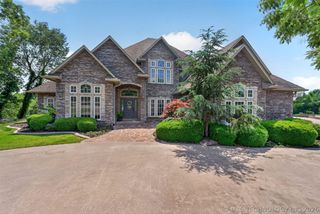 412 W Sunset Court, Catoosa, OK 74015