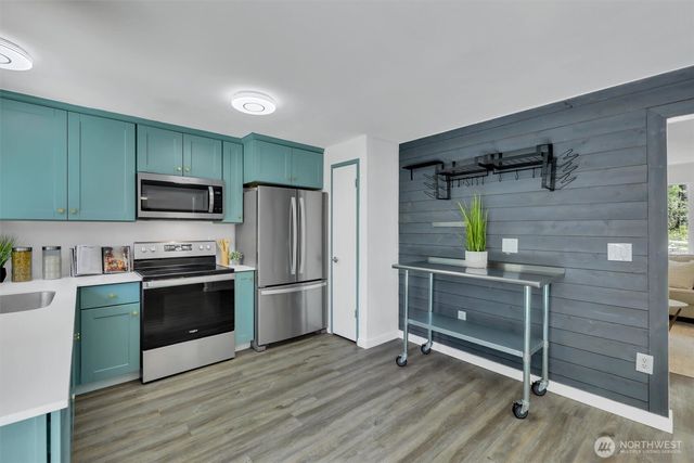 42921 SE 168th Place, North Bend, WA 98045