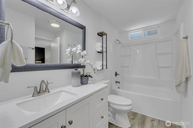 42921 SE 168th Place, North Bend, WA 98045