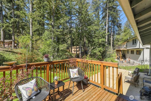 42921 SE 168th Place, North Bend, WA 98045