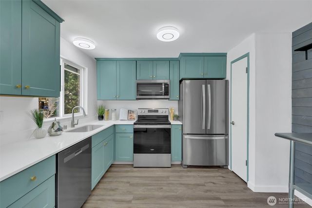 42921 SE 168th Place, North Bend, WA 98045