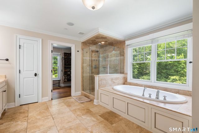 5 Aspetuck Glen, Weston, CT 06883