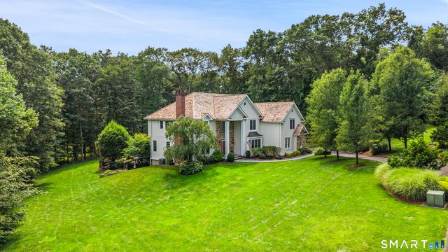 5 Aspetuck Glen, Weston, CT 06883