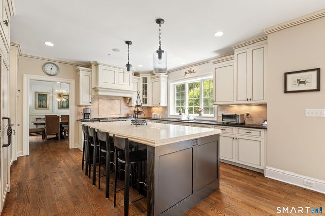 5 Aspetuck Glen, Weston, CT 06883