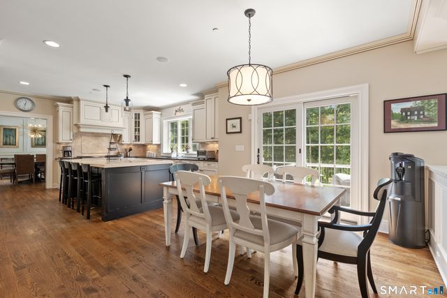 5 Aspetuck Glen, Weston, CT 06883