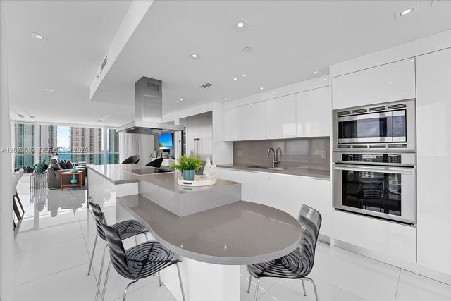 16500 Collins Avenue 2451, Sunny Isles Beach, FL 33160