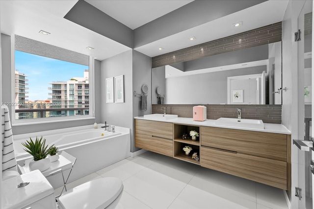 16500 Collins Avenue 2451, Sunny Isles Beach, FL 33160