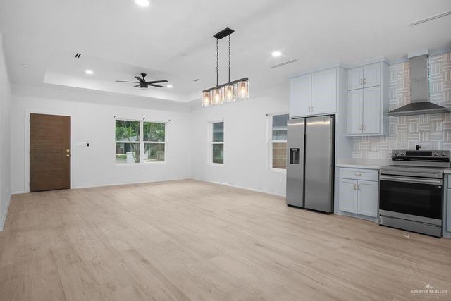 2809 Los Pinos Lane, Edinburg, TX 78541