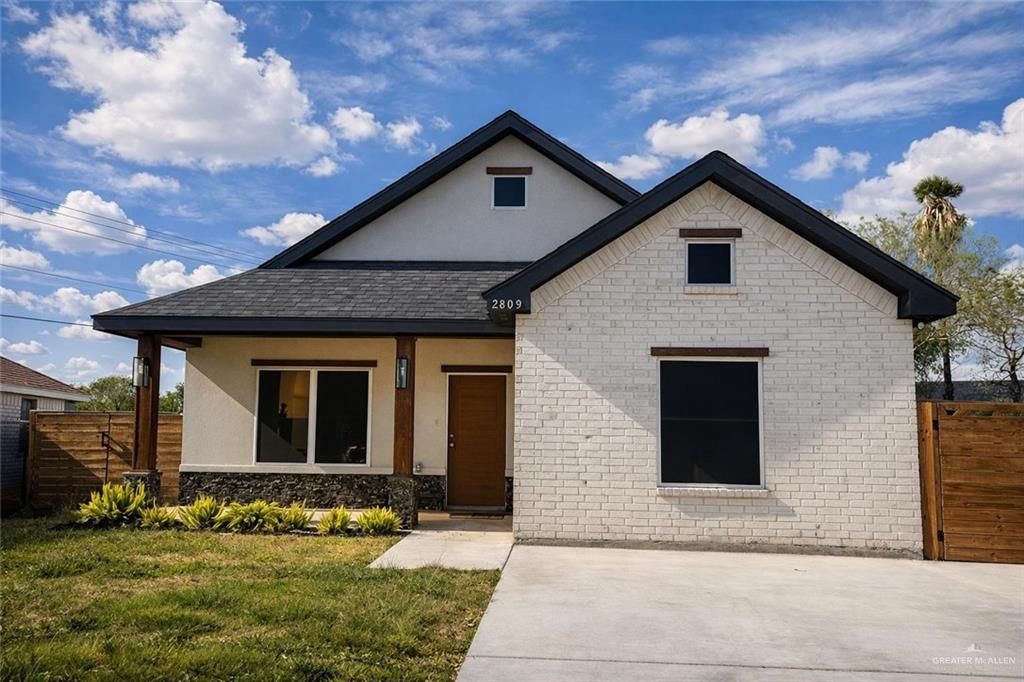 2809 Los Pinos Lane, Edinburg, TX 78541