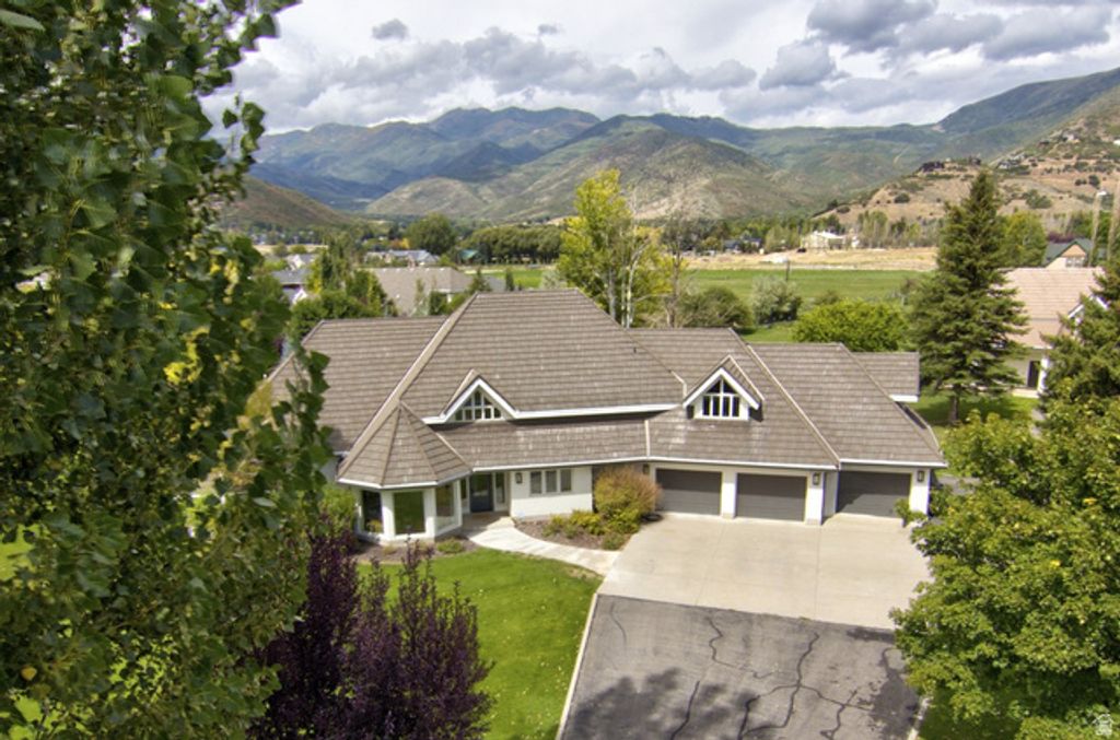 180 N FARM RD, Midway, UT 84049 — exterior