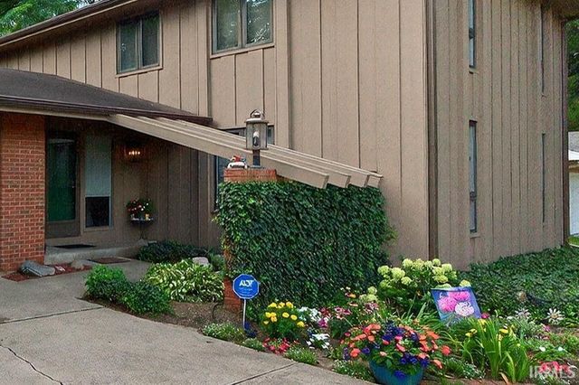 20744 S Gatehouse Drive, South Bend, IN 46637