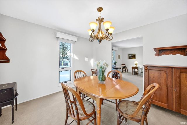 20744 S Gatehouse Drive, South Bend, IN 46637