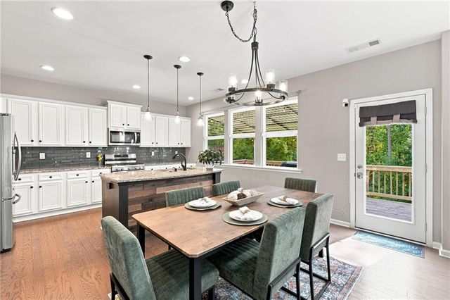 1800 Ridge Road, Canton, GA 30114