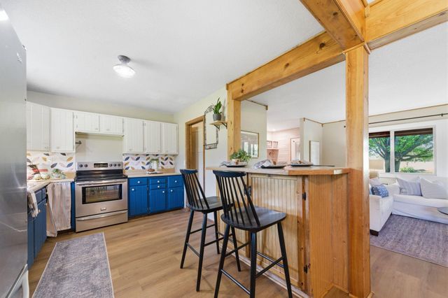 1625 N Single Tree Cir, Andover, KS 67002