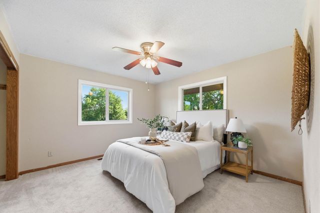 1625 N Single Tree Cir, Andover, KS 67002