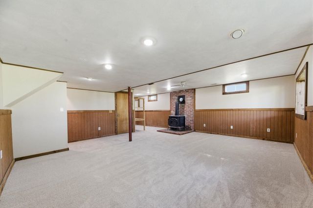 1625 N Single Tree Cir, Andover, KS 67002