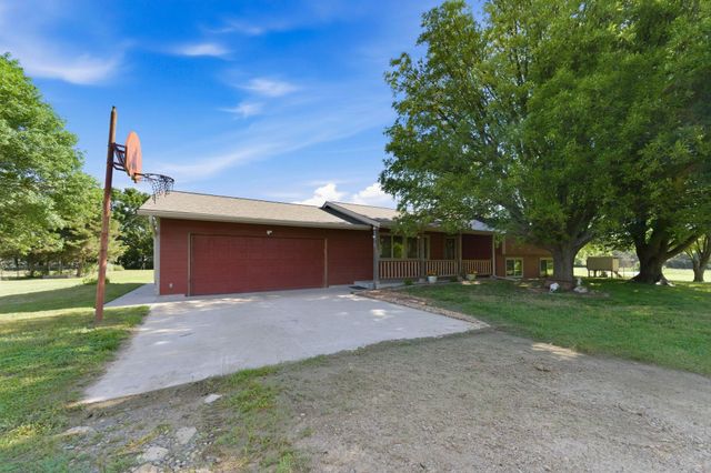 1625 N Single Tree Cir, Andover, KS 67002