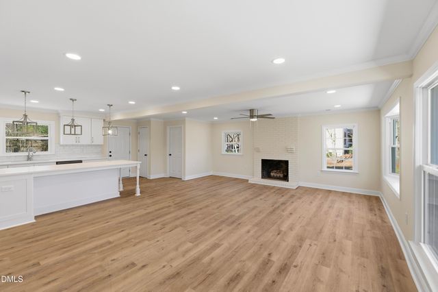 5525 Glenoaks Drive, Durham, NC 27712