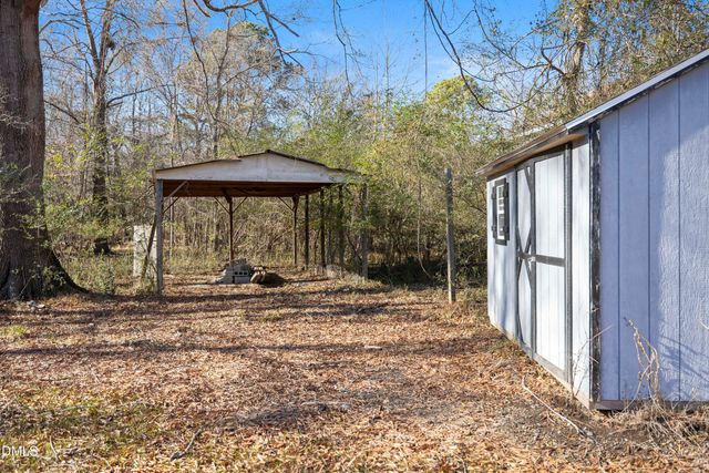 5525 Glenoaks Drive, Durham, NC 27712