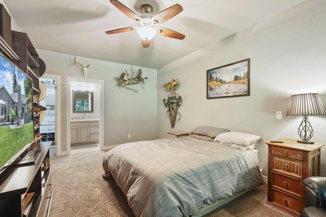 4817 E Morada Ln, Stockton, CA 95212