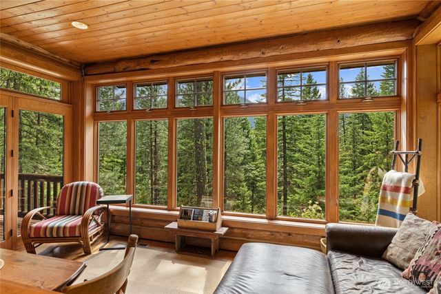 16341 Salmon La Sac Road, Ronald, WA 98940