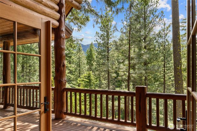 16341 Salmon La Sac Road, Ronald, WA 98940