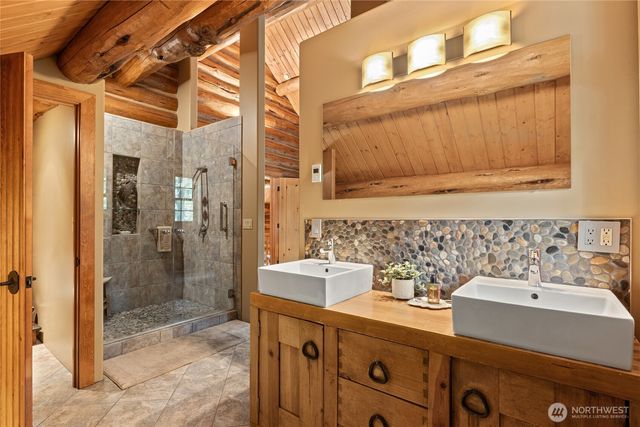 16341 Salmon La Sac Road, Ronald, WA 98940