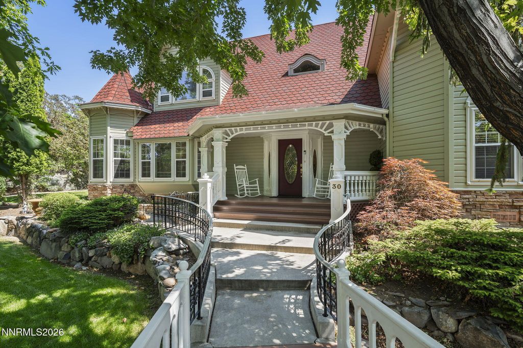 Image 16 of property listing at 30 Francovich Court, Reno, NV 89519