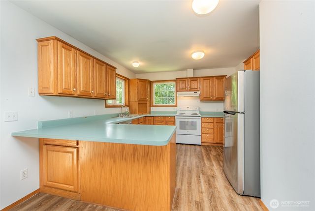102 New Haven Lane, Port Angeles, WA 98362
