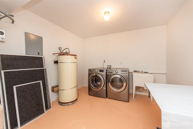 102 New Haven Lane, Port Angeles, WA 98362