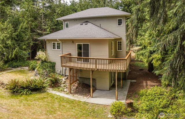 102 New Haven Lane, Port Angeles, WA 98362