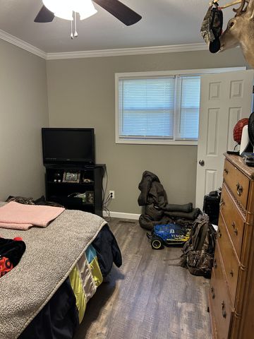 2867 Little Sulphur Creek Rd, Big Sandy, TN 38221