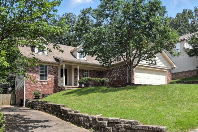 8 Combonne Ct, Little Rock, AR 72211