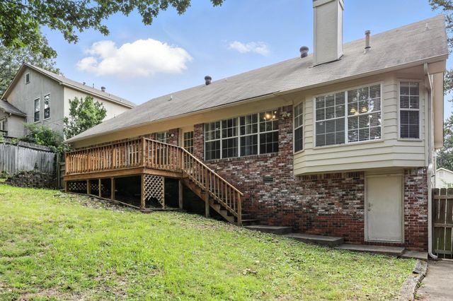 8 Combonne Ct, Little Rock, AR 72211