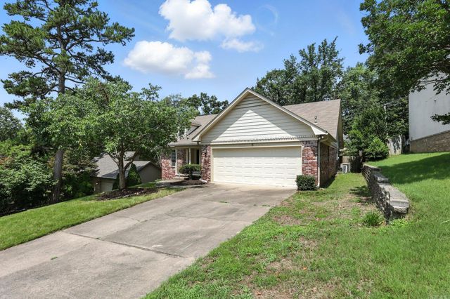 8 Combonne Ct, Little Rock, AR 72211