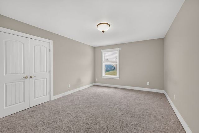 2323 Stockwood Trl, Thompsons Station, TN 37179