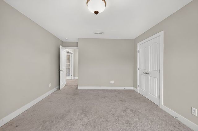 2323 Stockwood Trl, Thompsons Station, TN 37179