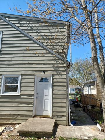 670 Cleveland Street, Beech Grove, IN 46107