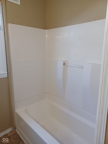 670 Cleveland Street, Beech Grove, IN 46107