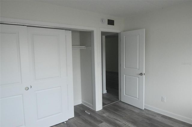 4435 1ST STREET NE 111, St Petersburg, FL 33703