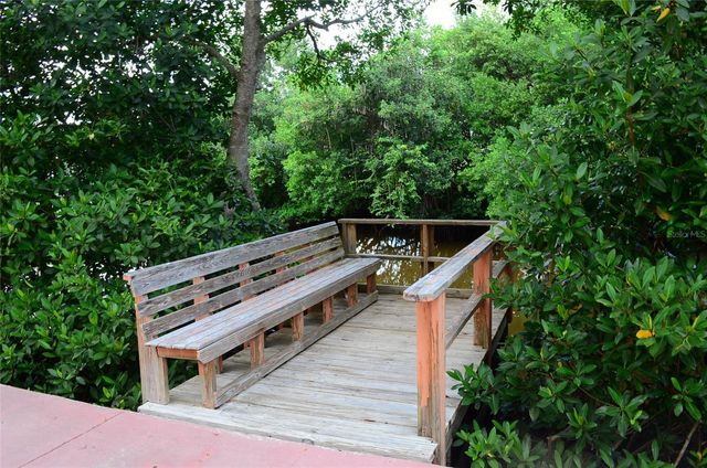 4435 1ST STREET NE 111, St Petersburg, FL 33703