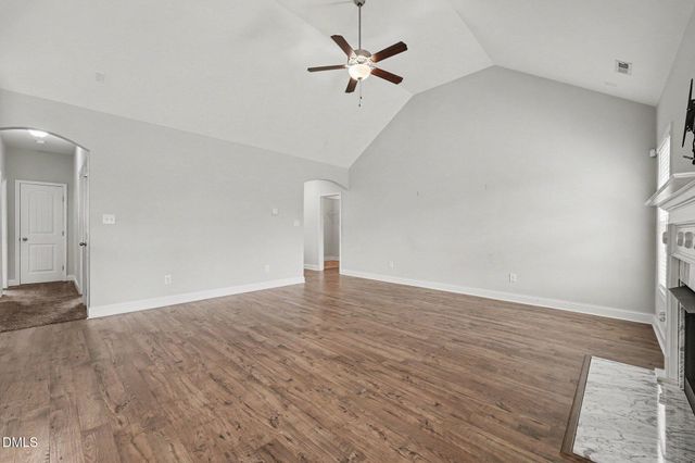 3033 N Kilchattan Drive, Fayetteville, NC 28306