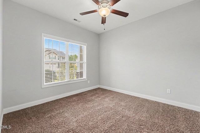 3033 N Kilchattan Drive, Fayetteville, NC 28306