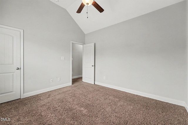 3033 N Kilchattan Drive, Fayetteville, NC 28306