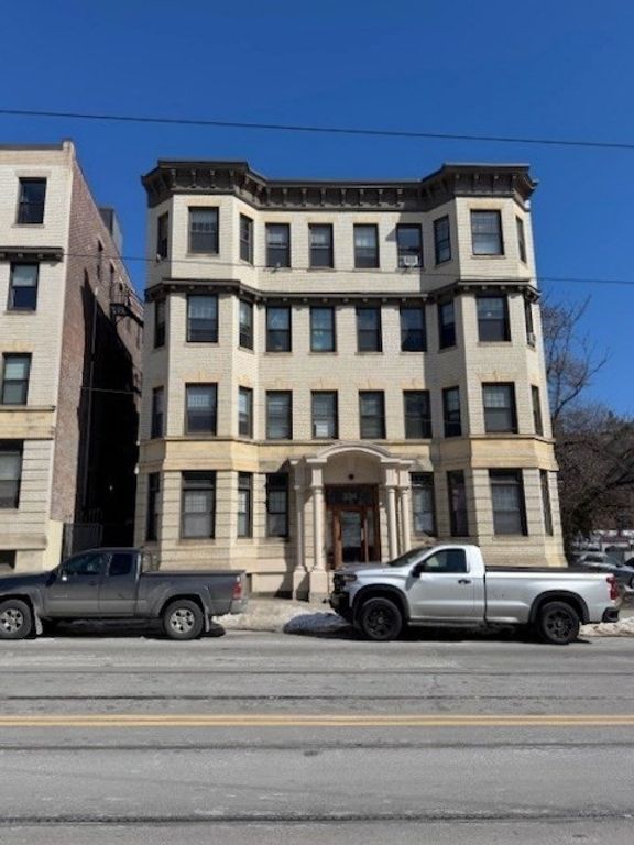 324 Chestnut Hill Avenue 2, Boston, MA 02135