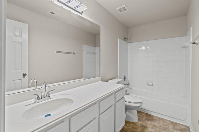 3202 Dogwood Knoll Trail, Rosenberg, TX 77471