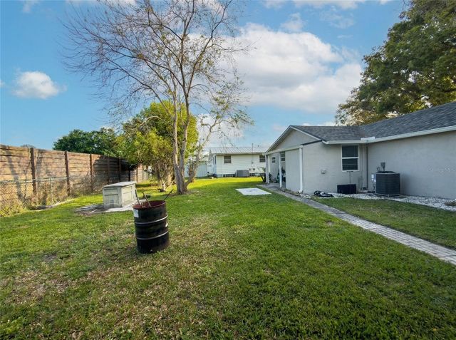 1611 SALMON STREET, St Cloud, FL 34771